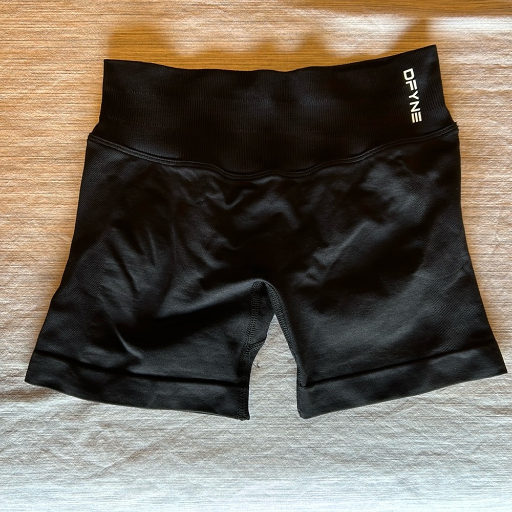 Brand new never worn DFYNE gym shorts